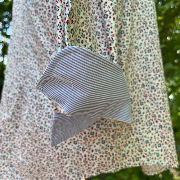 Brand New CHAPS no iron XXL Women’s Floral button up top in perfect condition - Picture 4 of 9